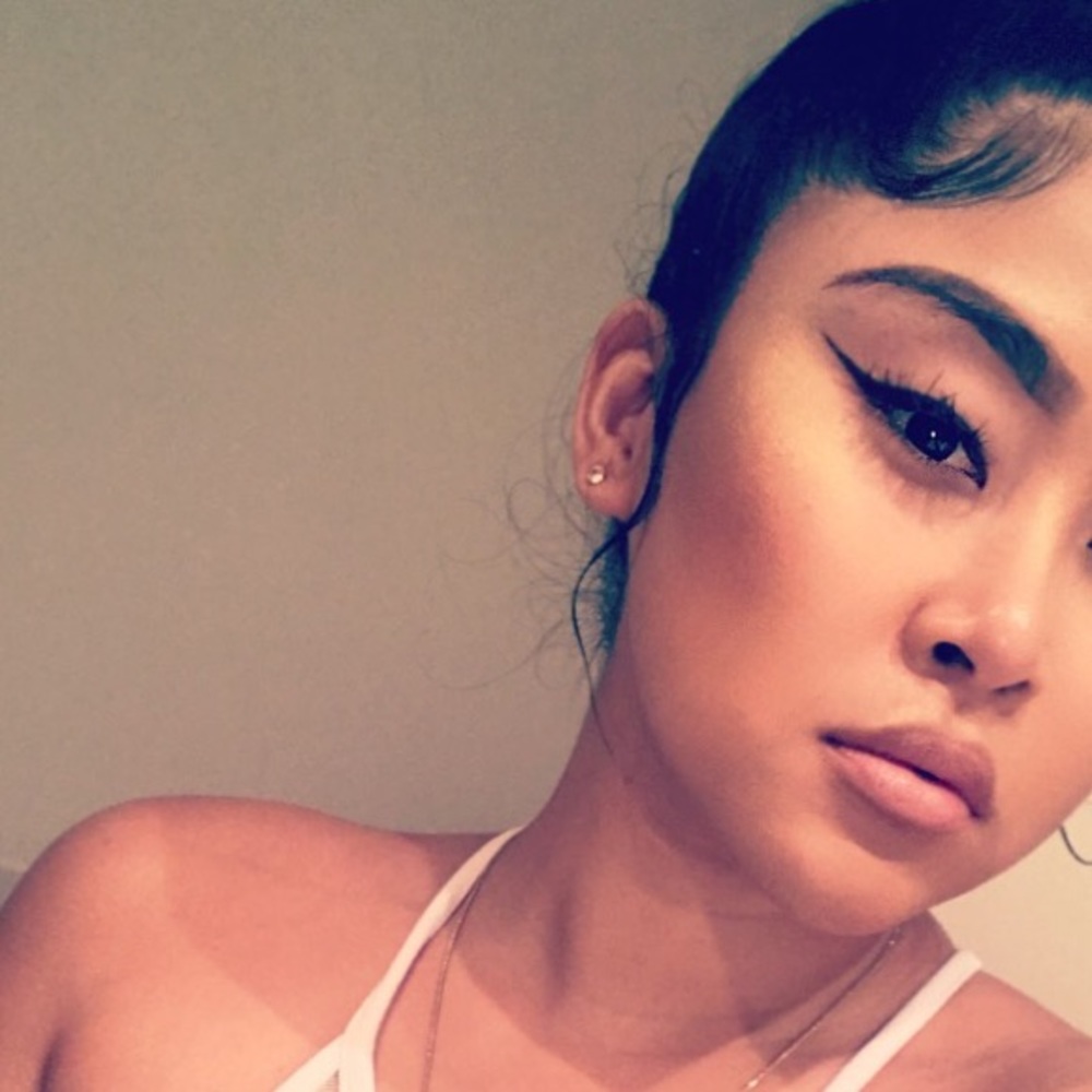 Meet your Posher, Ari